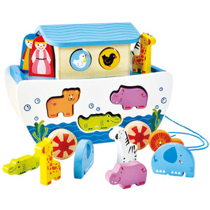 HAPE Pull Along Noah's Ark