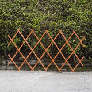 Expandable Garden Wooden Trellis Fence 5ft Plant Support