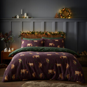 Burgundy Christmas Highland Cows Duvet Set
