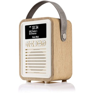 Oak Retro Mini DAB Radio  shot 17083374