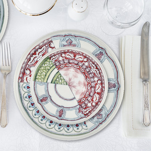 The Mia Kintsugi Series Porcelain Dinner Plates