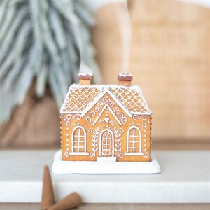 Gingerbread House Incense Cone Burner For Festive Aromas