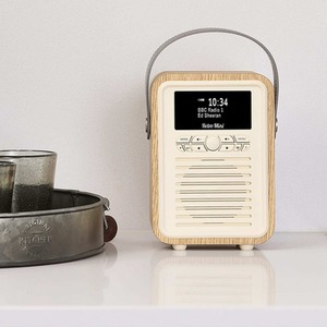 Oak Retro Mini DAB Radio  shot 17083364
