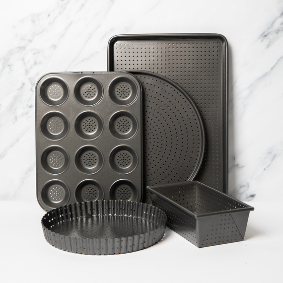 4 pc Set, 25cm FlanQuiche Tin, Pizza Crisper, 2lb Loaf Pan  BakingCookie Tray