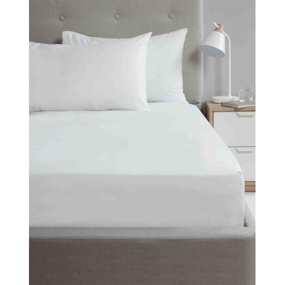 180 Thread Count Microfibre Fitted Sheet