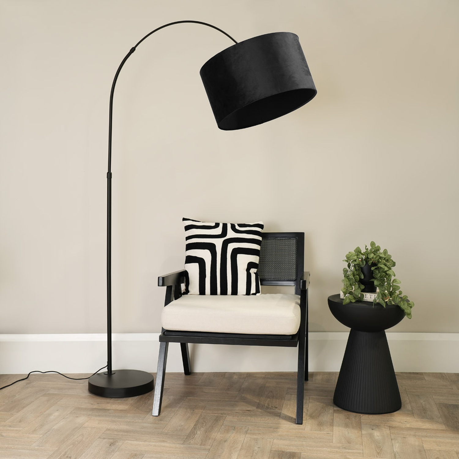 Image of Louis Floor Lamp with a Velvet&hellip;