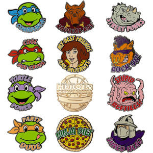 Teenage Mutant Ninja Turtles Mystery Pin Badge CDU Containing 12 Blind Boxes