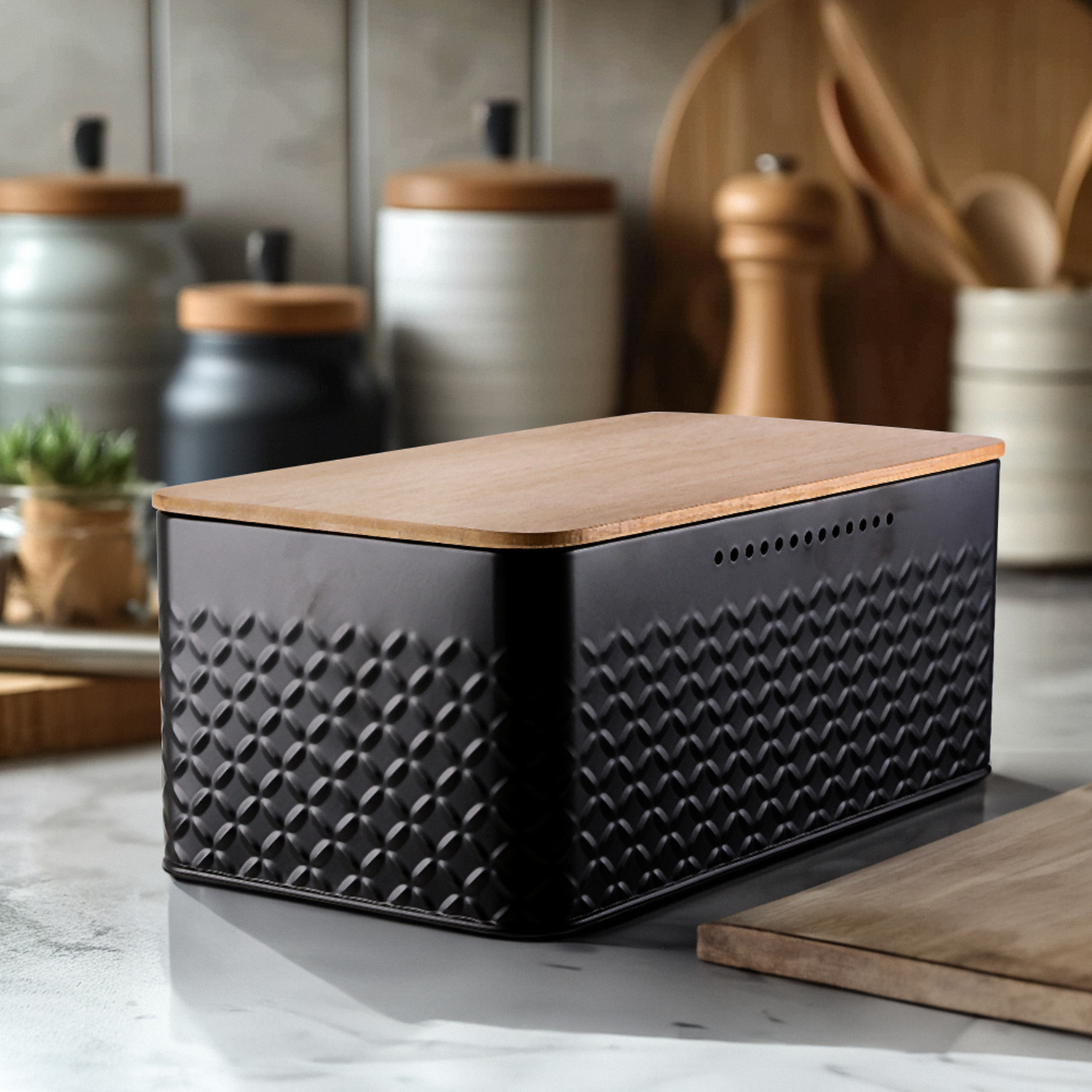 Livingandhome Metal Bread Bin with Bamboo Lid - Black
