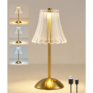 Rechargeable Elegant Table Lamp - Gold