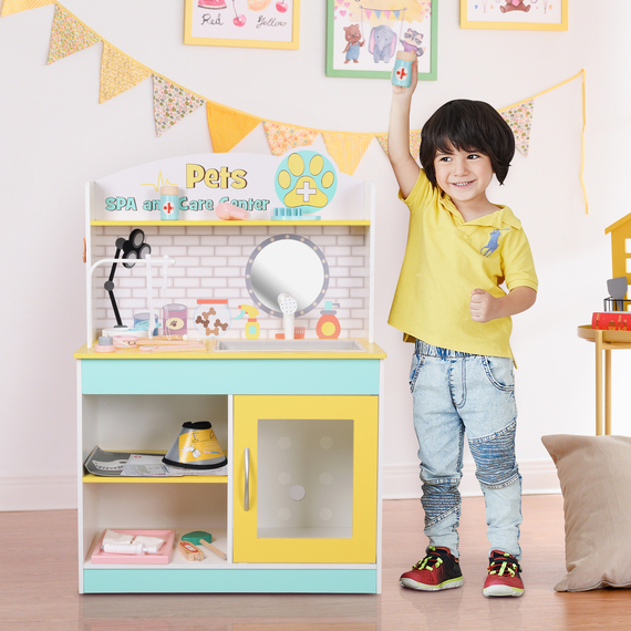 Pet Care and Veterinary Clinic Playset