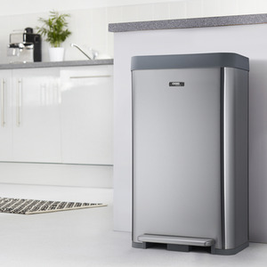 Silver 65L Recycle Pedal Bin Wide Single Pedal Operation Single Compartment shot 4065495