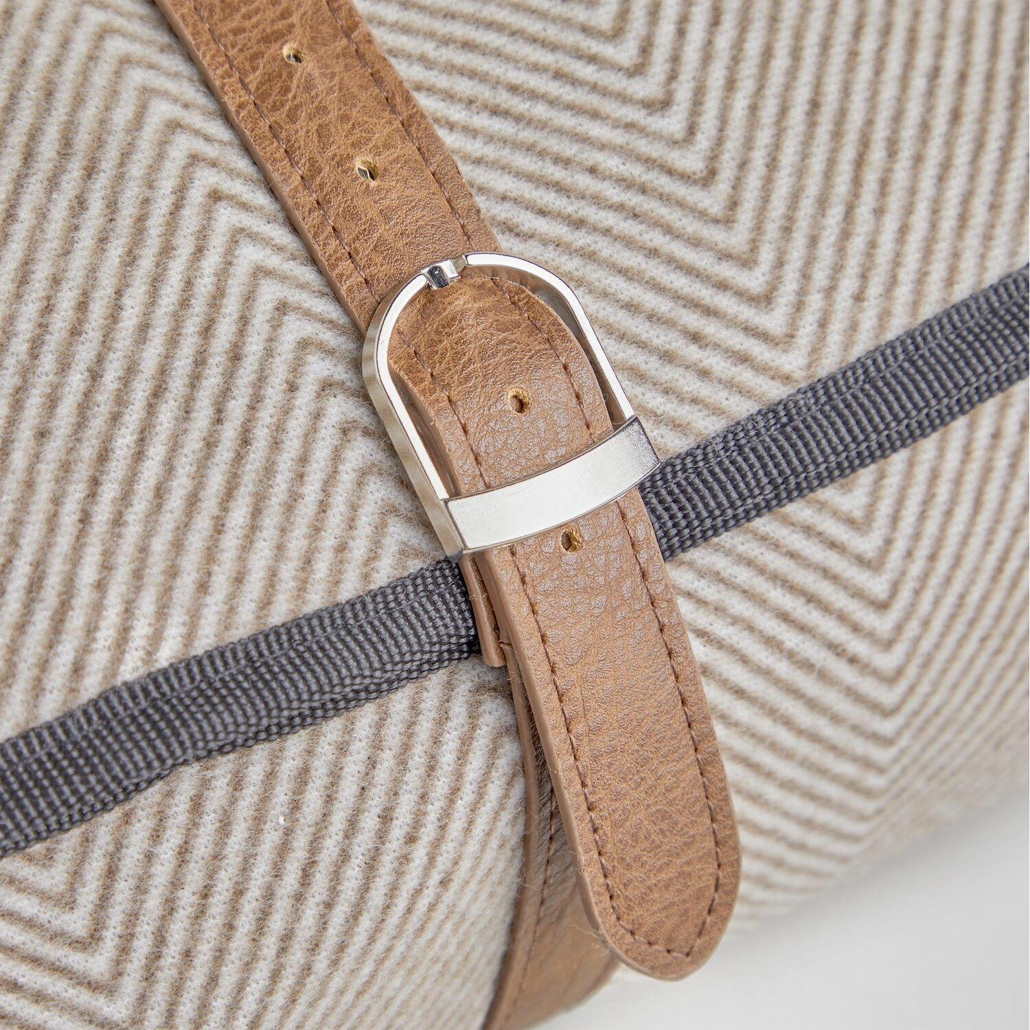 Picnic Blanket With Faux Leather Carry Handle - Brown