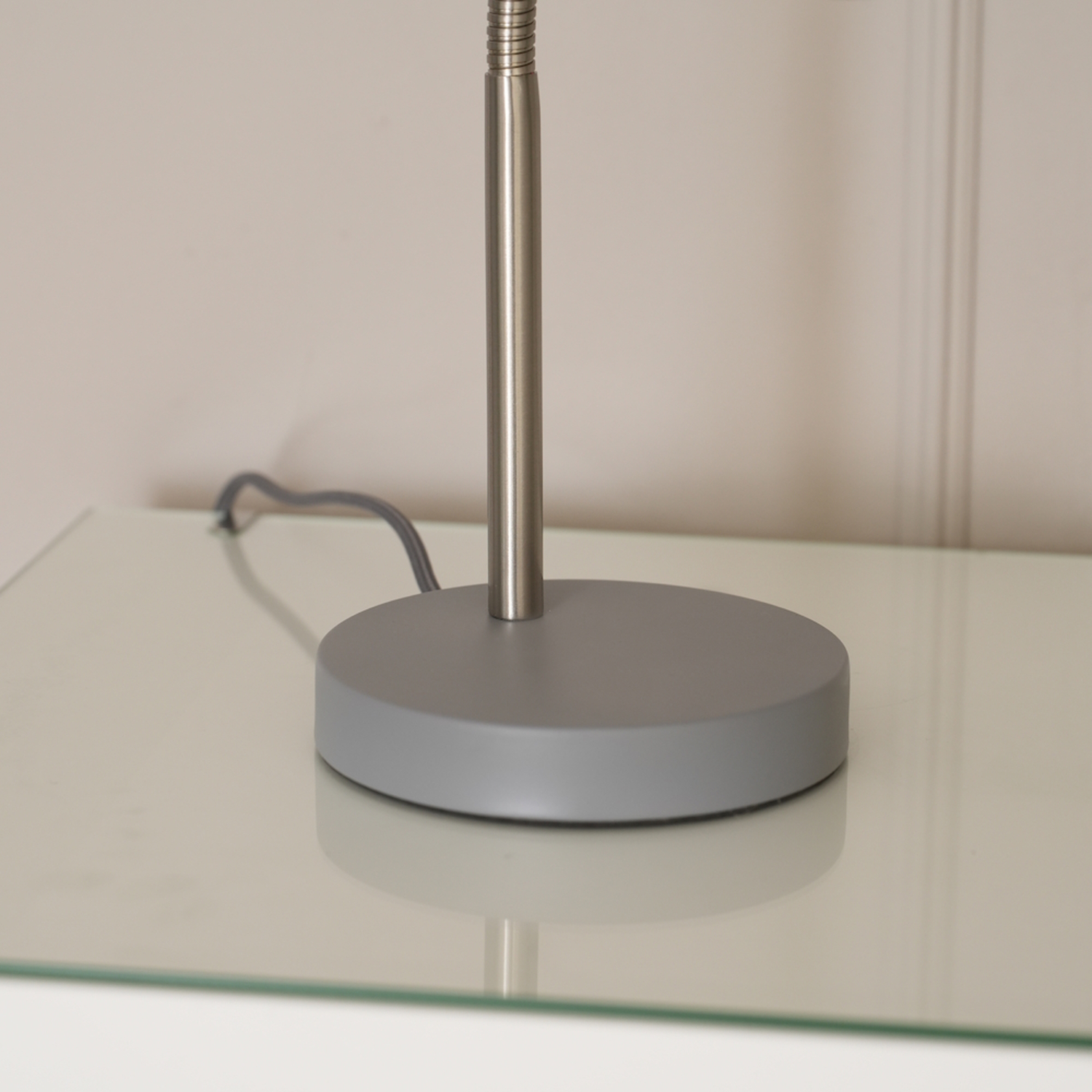 Keela Adjustable Flexi Neck Desk Lamp - Grey