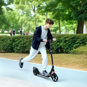 Foldable Kids Scooter with Adjustable Handlebar