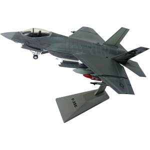 F-35C Lightning II Salty Dogs¿  Navy Jet Diecast Model 1:72