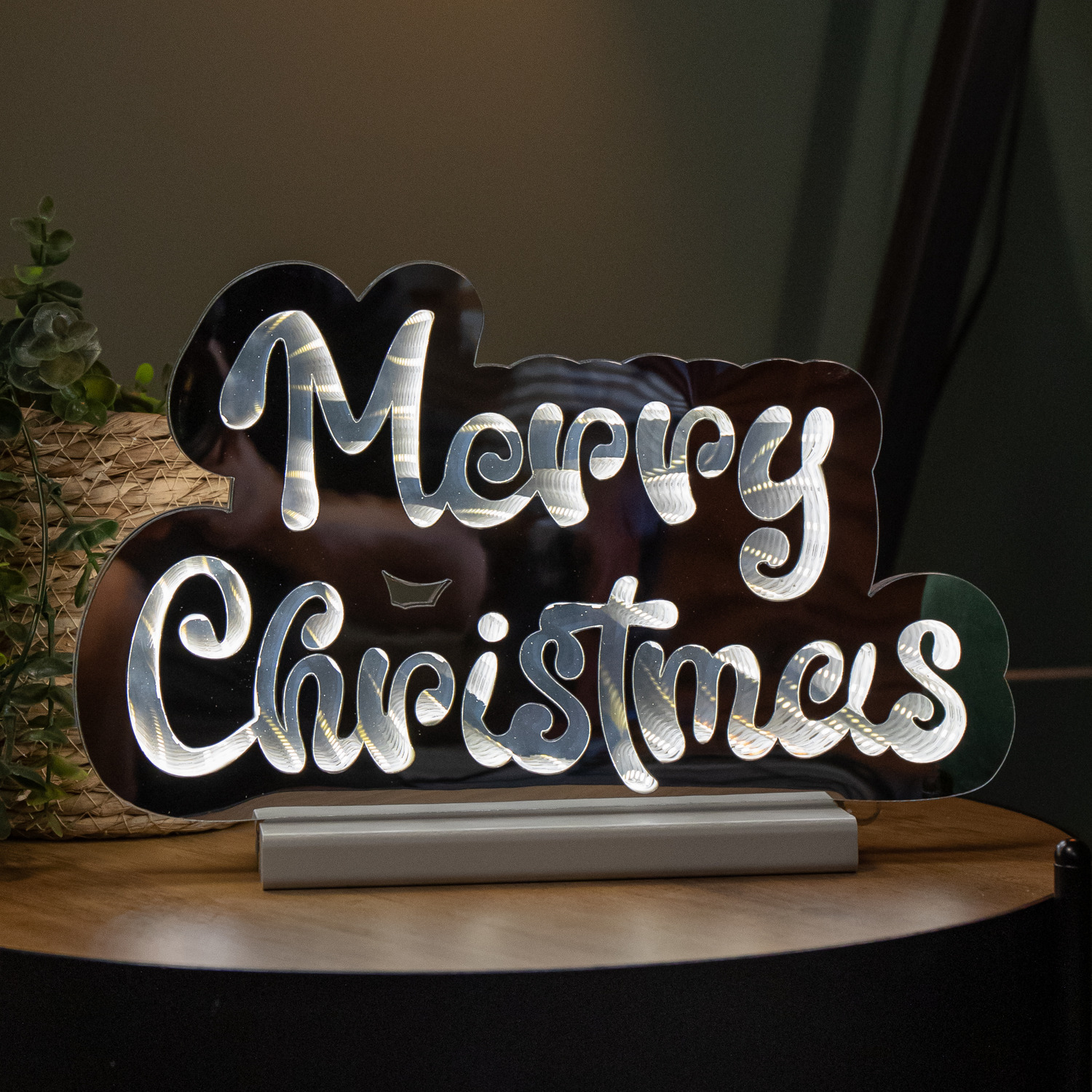 Snow Time 32Cm Light Up Merry Christmas Infinity Decoration With White Leds - Image 3