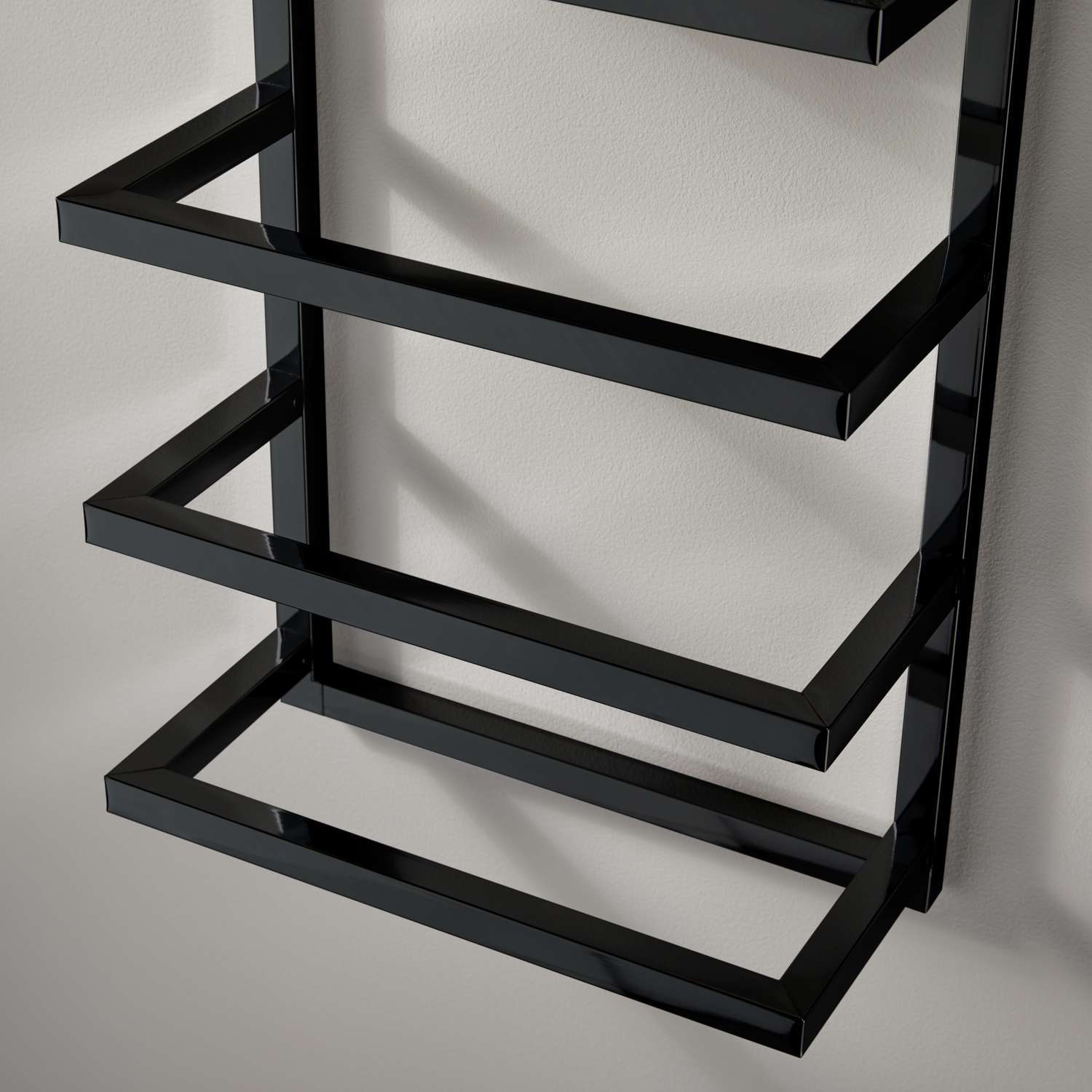 Black 5 Tier Wall Mounted Towel Rack