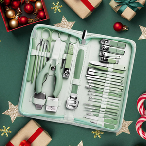 35 Piece Manicure Gift Set