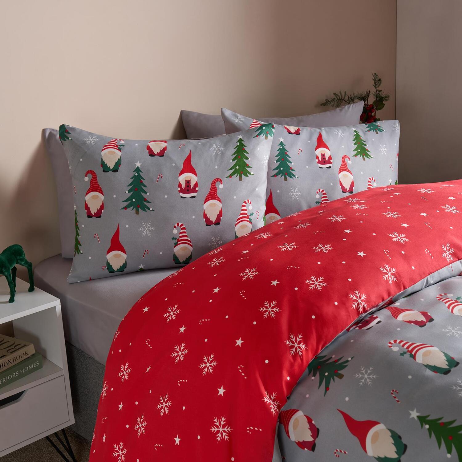 Christmas Goat Cabin LT2710031CL Duvet Cover Set