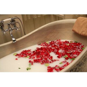 Set of Pink Soap Flower Heart Boxes Romantic Gift Bath Decor