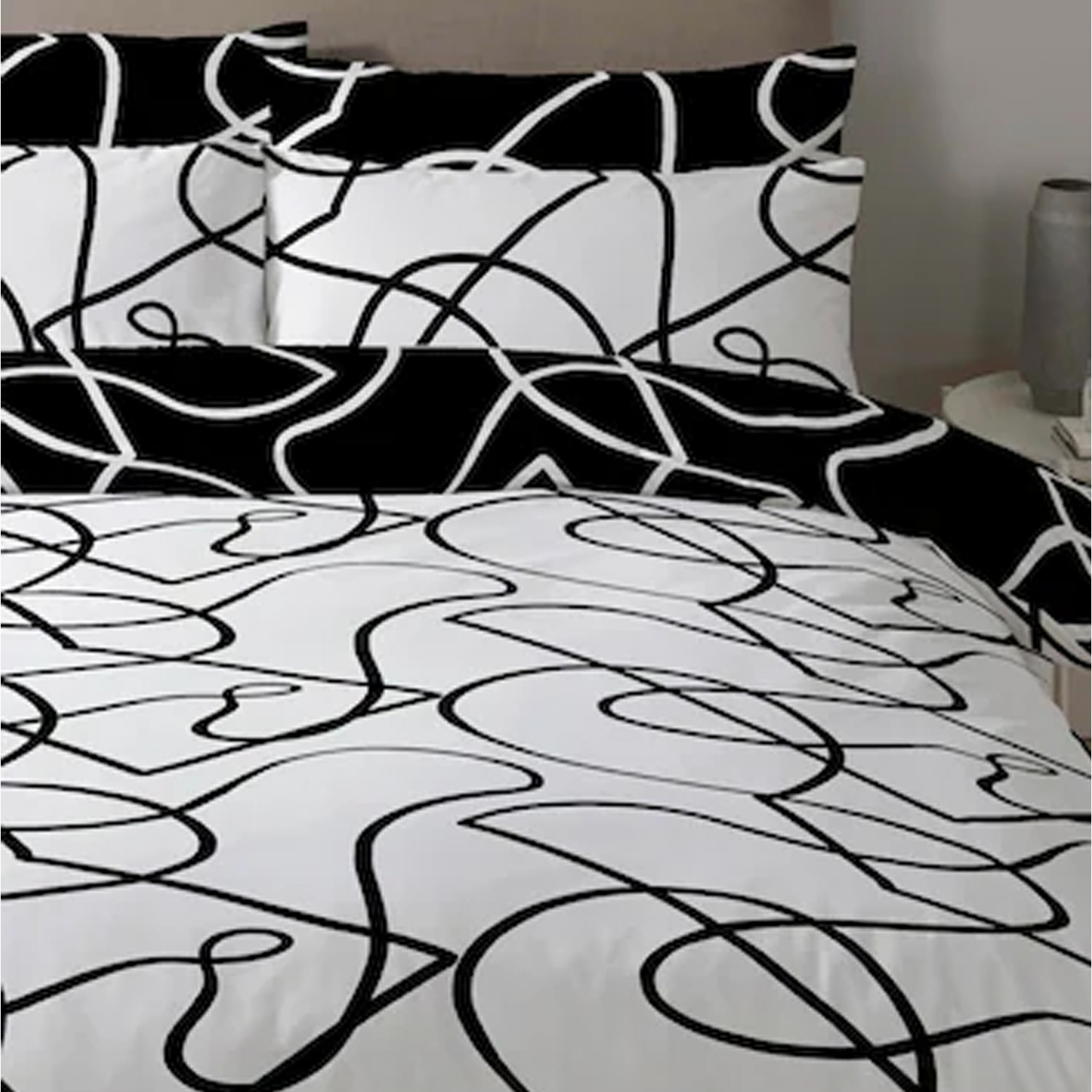 Pablo Reversible Duvet Cover And Pillowcase Set - Monotone King