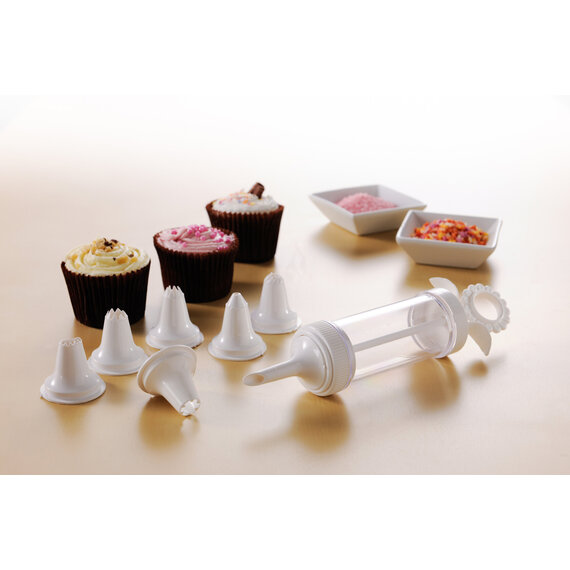 Pack of 24 Hallie Plastic Cake Decorating Set With 6 Nozzles