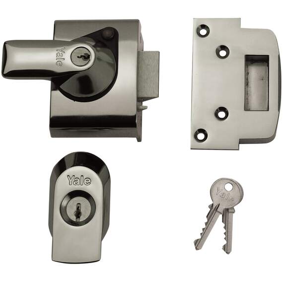 Yale PM320 3-lever mortice sashlock - polished chrome 79mm case