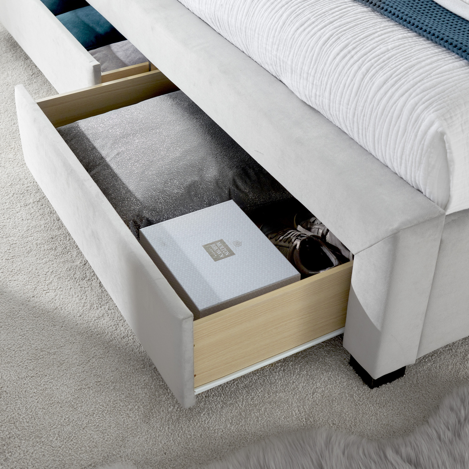 Newton Grey Velvet 4 Drawer Storage Bed - Grey King