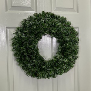 Canadian Pine Christmas Wreath Plain