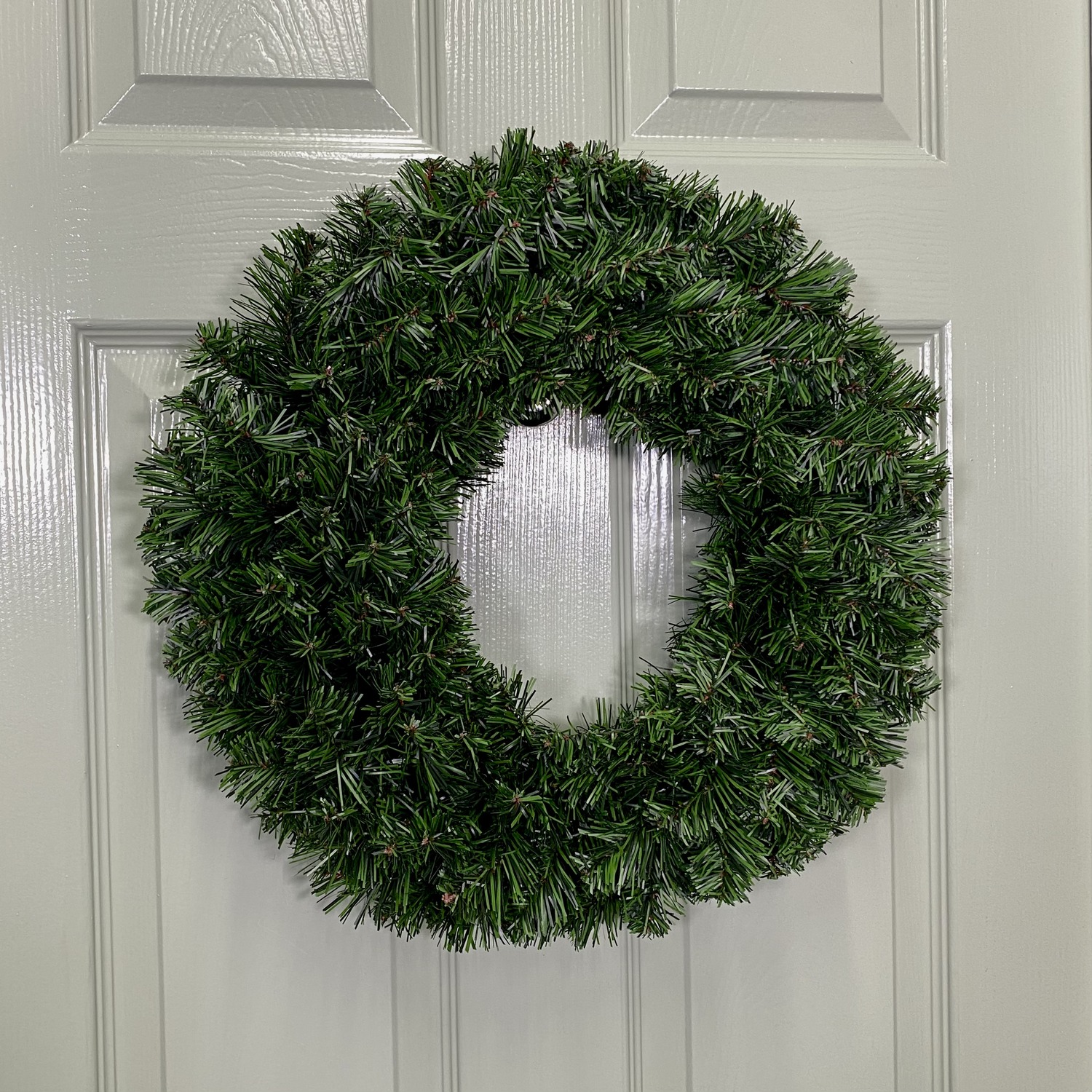 Canadian Pine Christmas Wreath Plain - Green