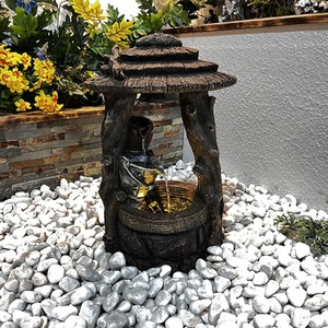 Grey Wishing Well Traditional Solar Water Feature shot 7827031