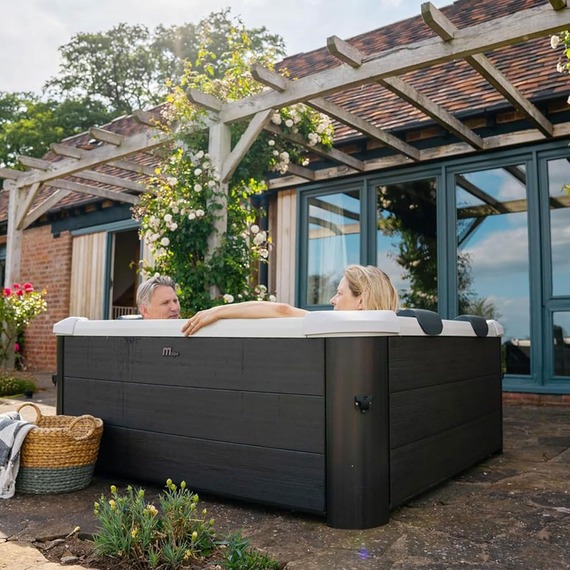 MSpa Oslo 4-6 Person Portable Hot Tub - Carbon Grey