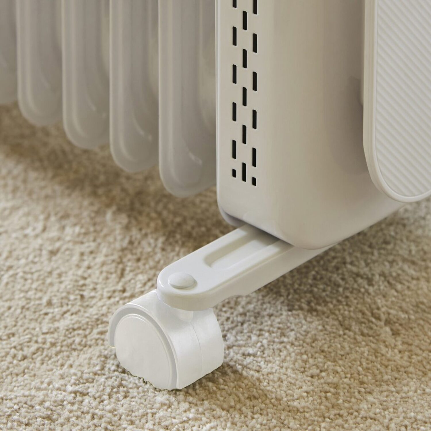 Morphy Richards HeatFlux 1.5kw Digital Oil Filled Radiator with Remote ...