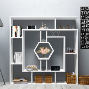 Labrina Bookshelf