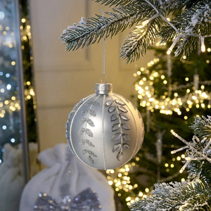 Matte Embellished Leafy Bauble