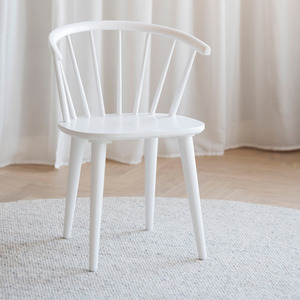 Solid Wooden Dining Chair Set Of 2 White Spindled Back