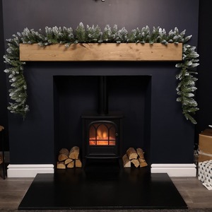 Snowy Plain Green Christmas Garland with 200 Tipped Christmas