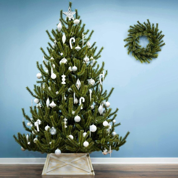 Christmas Tree World Adjustable Wooden Alternative Tree Stand A
