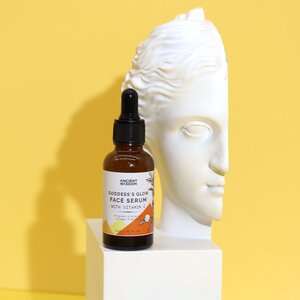 Goddesss Glow Vitamin C Face Serum Brightening Hydrating