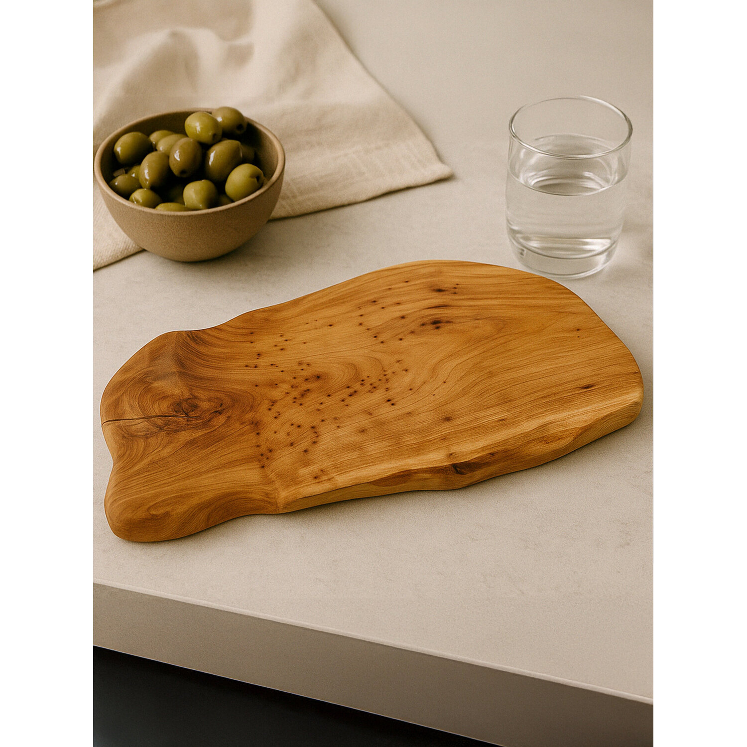 Image of Savin Cedarwood Chopping and Serving Board&hellip;