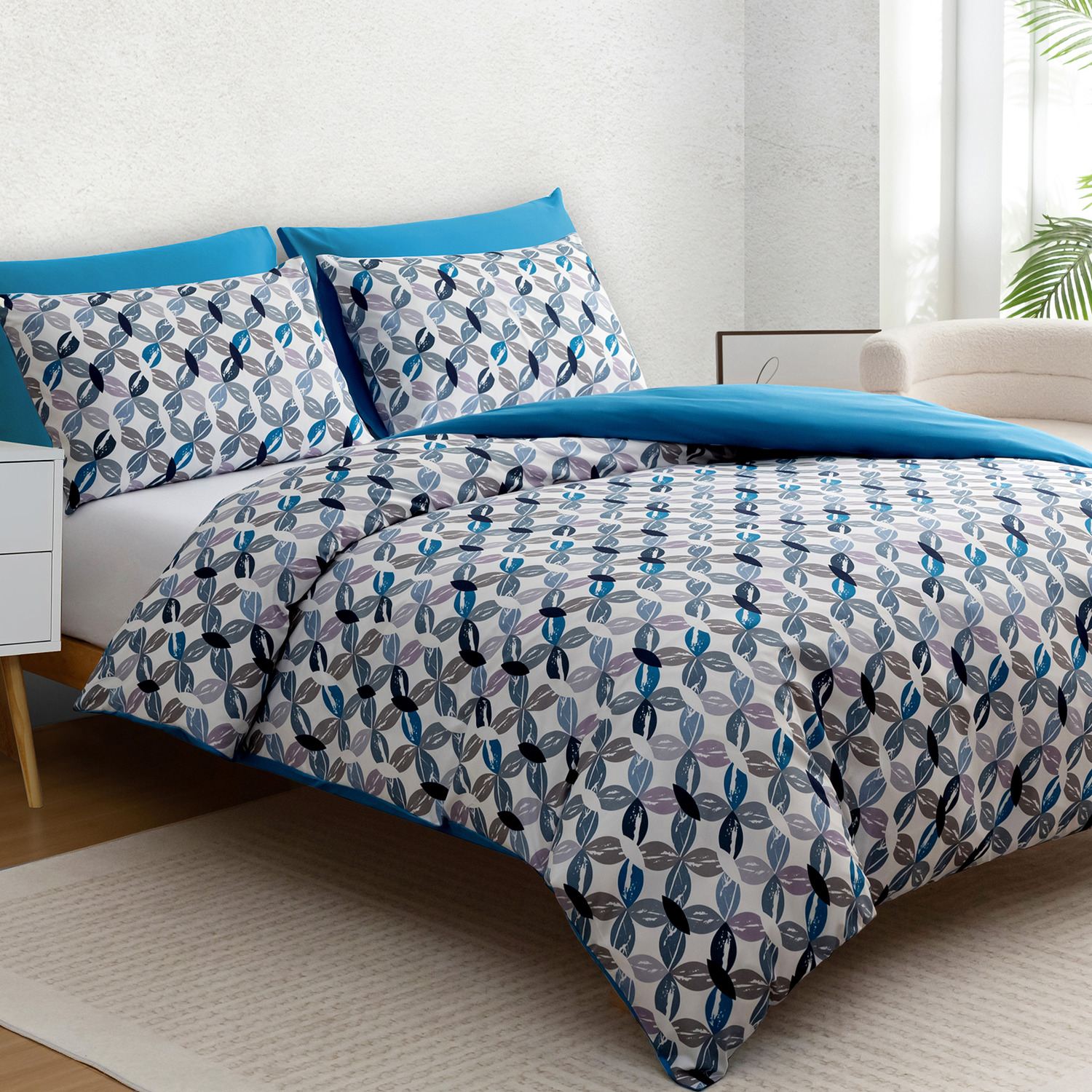 Brushed Microfiber Duvet Cover Set Reversible Design with Zipper Closure - Blue / Double