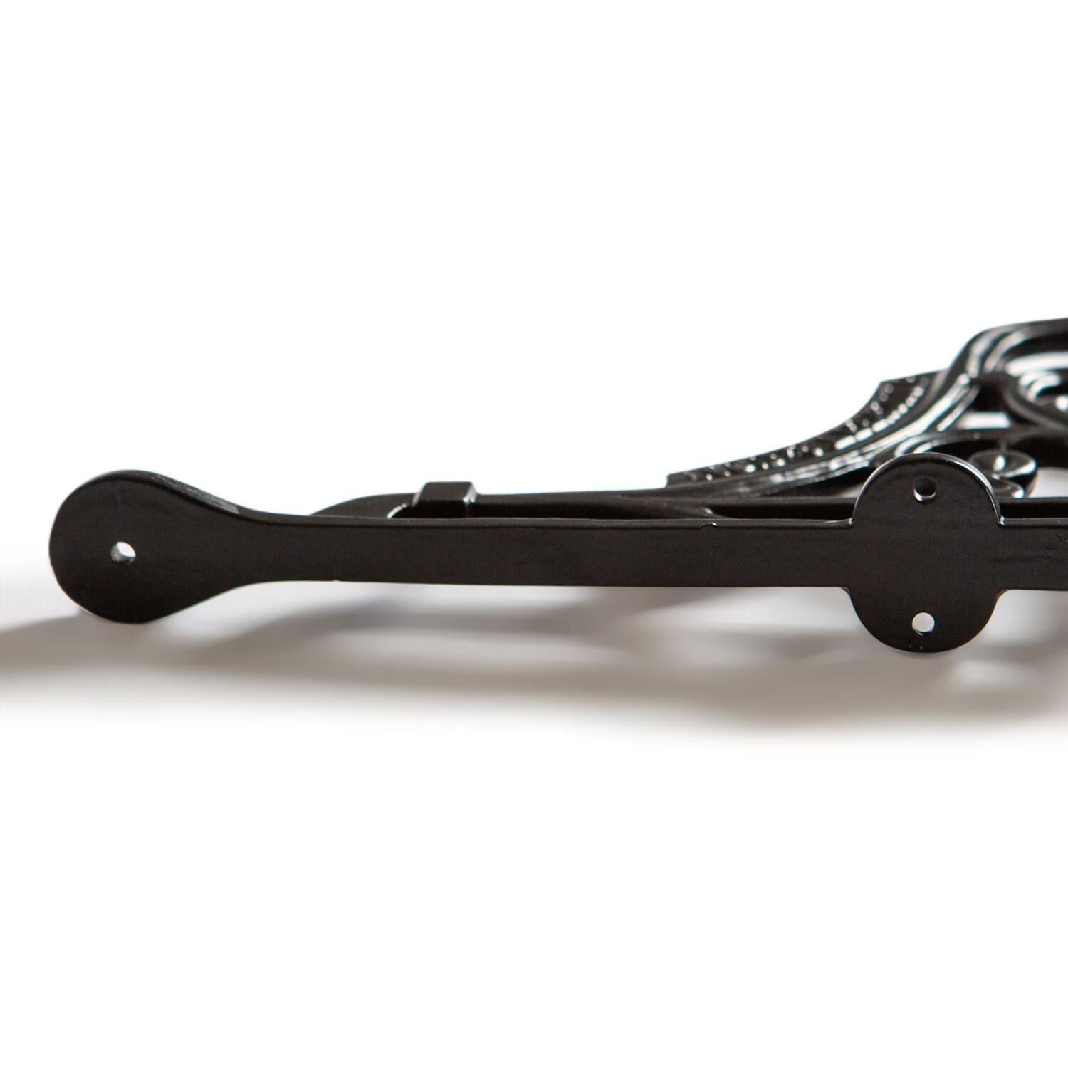 Hammer and Tongs Ornate Iron Shelf Bracket - D200mm - Pack of 6 in Black | Size: 1000mm x 1000mm