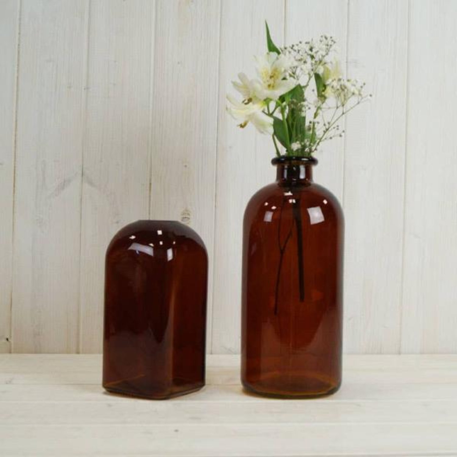 Kdmd Classic Burnt Amber Bottle Vase - Amber - Image 1