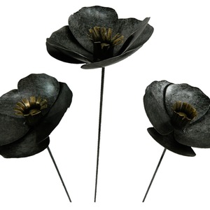Set of 3 Metal Poppies on 100cm stick Silver