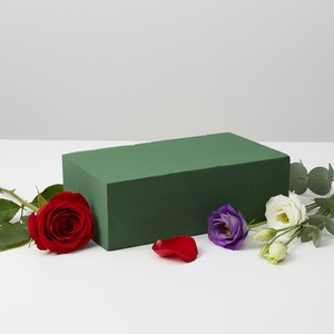 Green Wet Floral Foam Brick Ideal For Fresh Floral Crafts 23cm