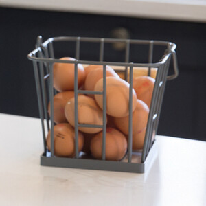 Living Nostalgia Wire Egg Basket