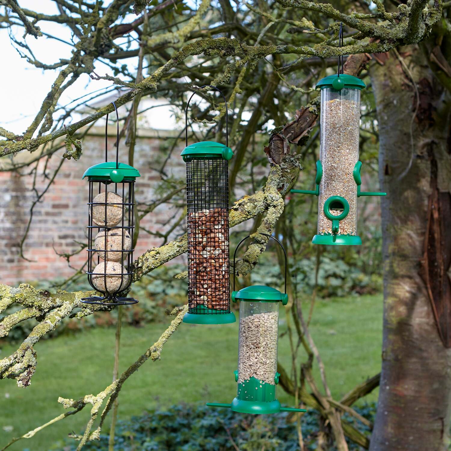 Image of Gardman Flip Top Sunflower Hearts Feeder&hellip;