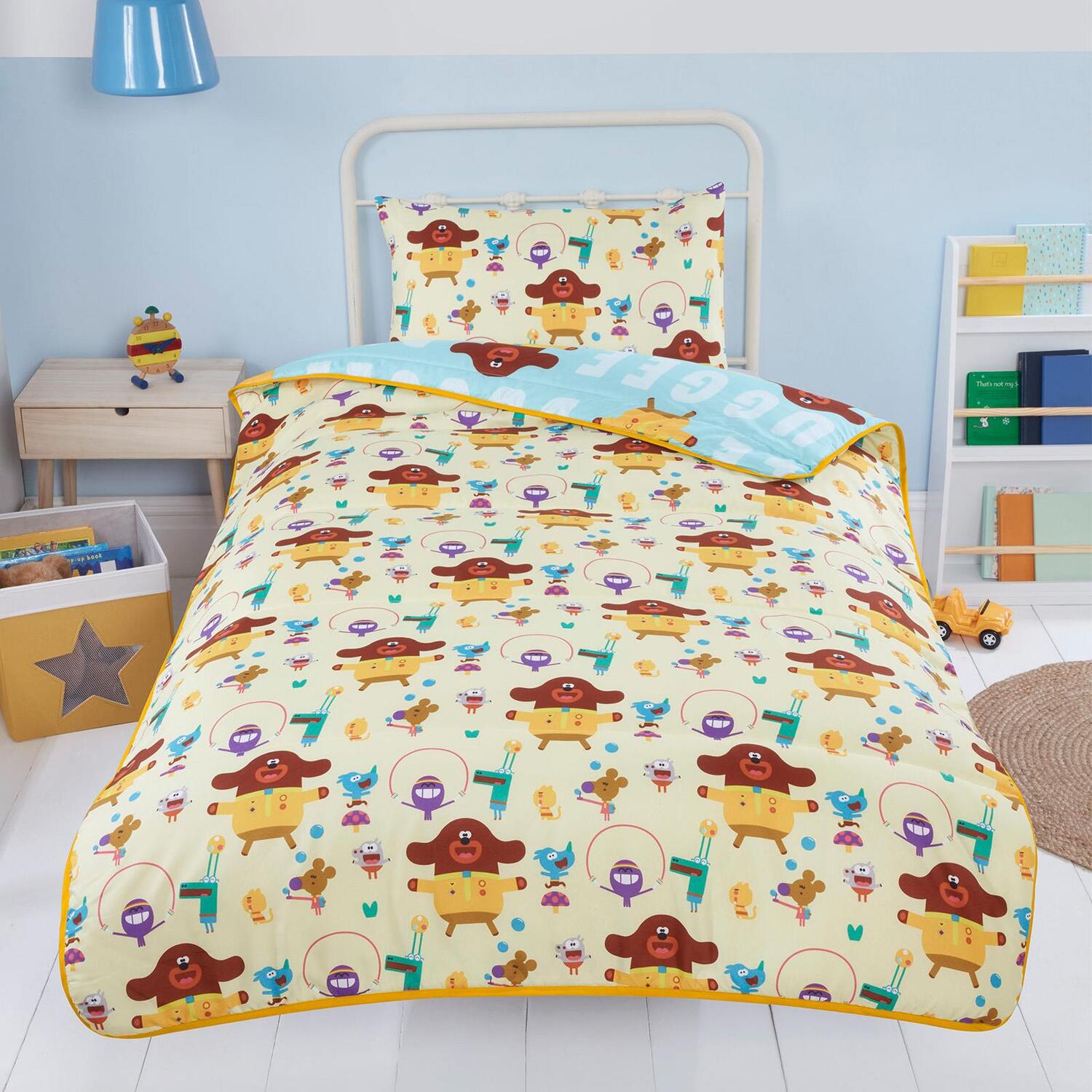 Hey Duggee 4 5 Tog Coverless Duvet Set - Yellow Junior