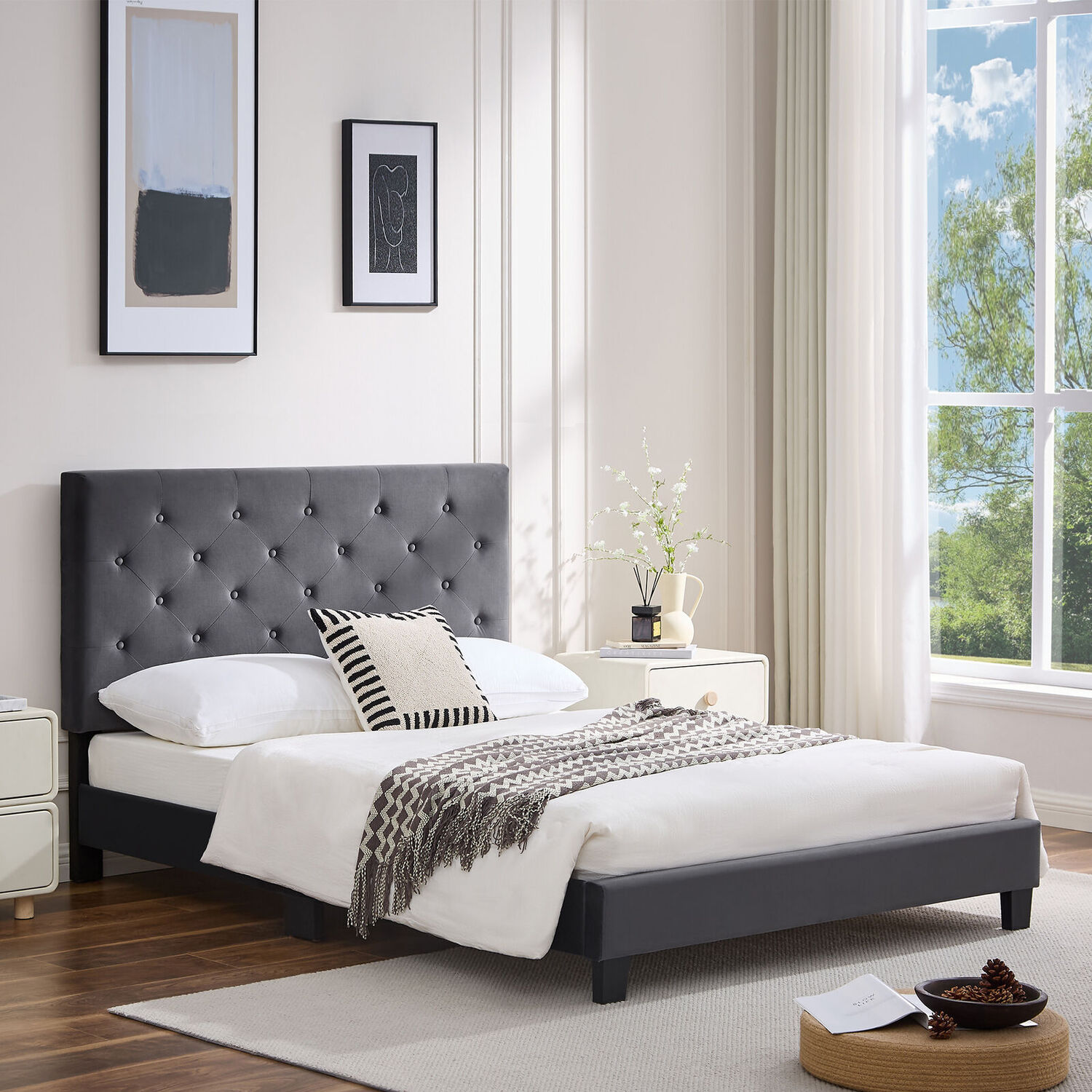 Upholstered Platform Bed with Adjustable Tufted Headboard - Grey / 162cm