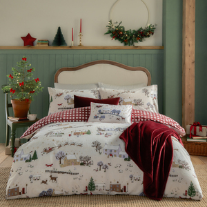 Cotswolds Christmas Printed Reversible Duvet Cover Set King